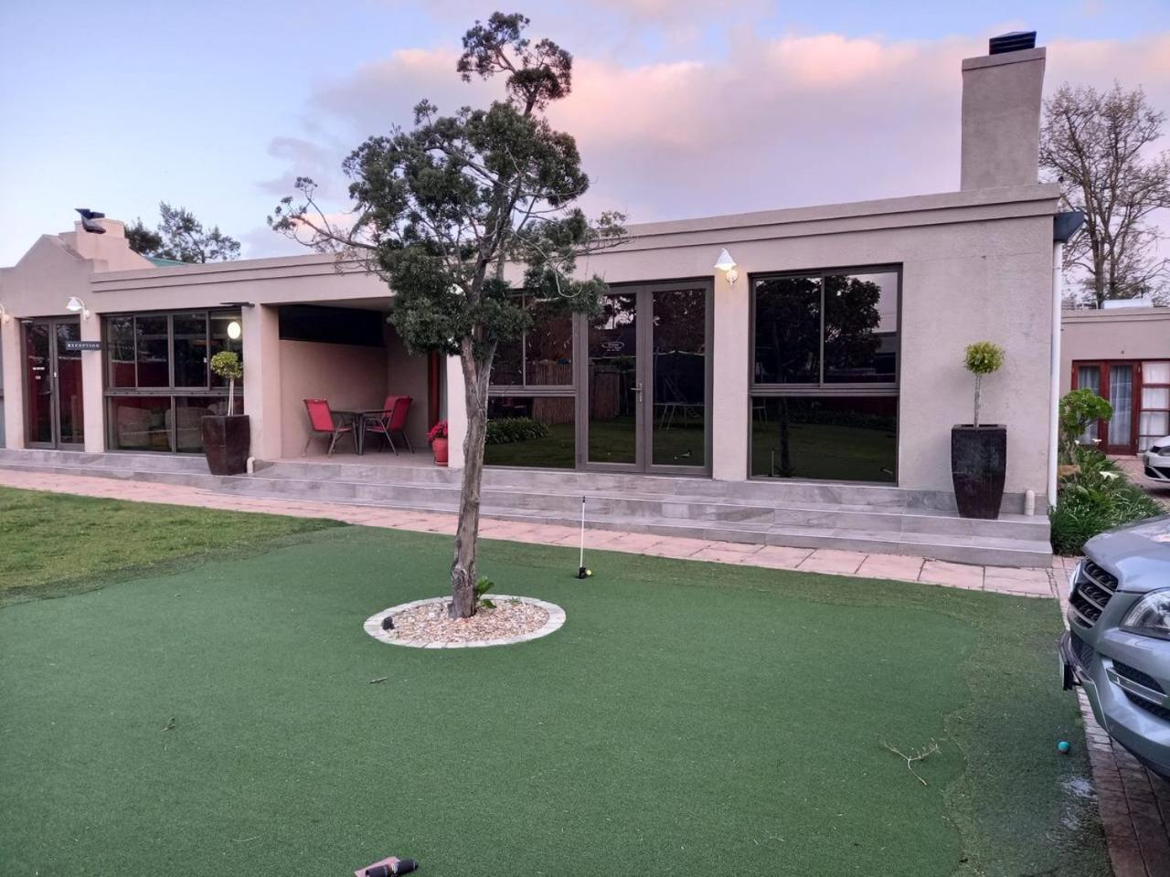 Dilisca Guesthouse Durbanville Exteriör bild